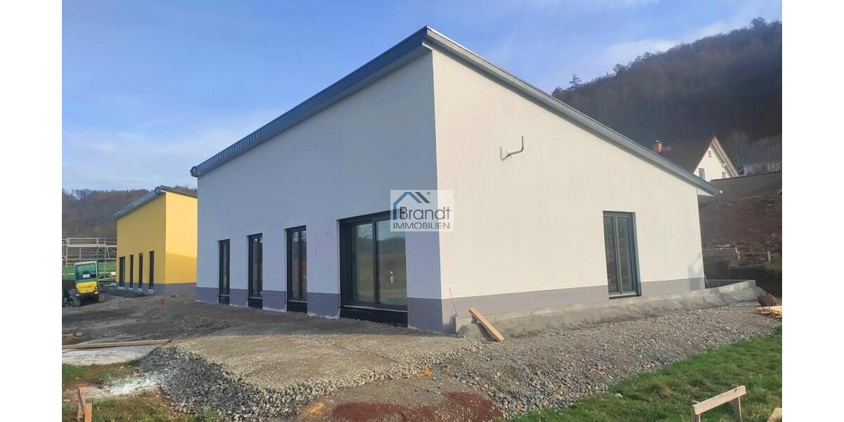 Schlüsselfertiger Seniorenbungalow! KEINE Energiekosten mehr! Großzügig und hell! - Einfamilienhaus Bad Sooden Allendorf | Angebot:24715448